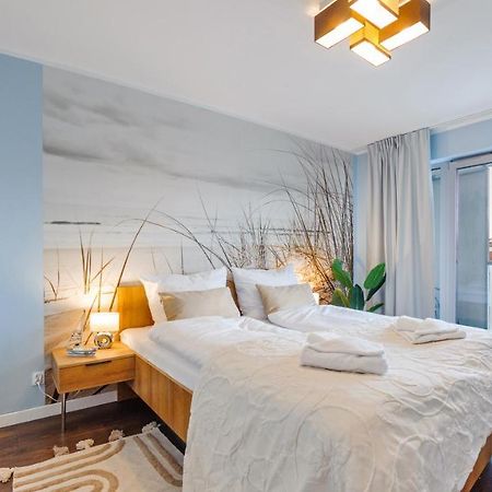 Apartament Blekitna Laguna Z Basenem - Ul Kasprowicza 20A - Holiday City Kołobrzeg Buitenkant foto