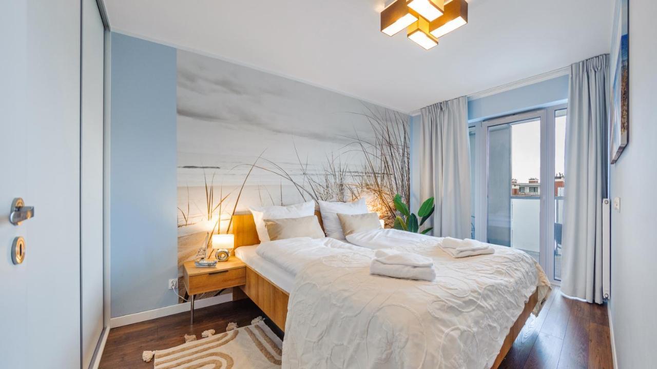 Apartament Blekitna Laguna Z Basenem - Ul Kasprowicza 20A - Holiday City Kołobrzeg Buitenkant foto