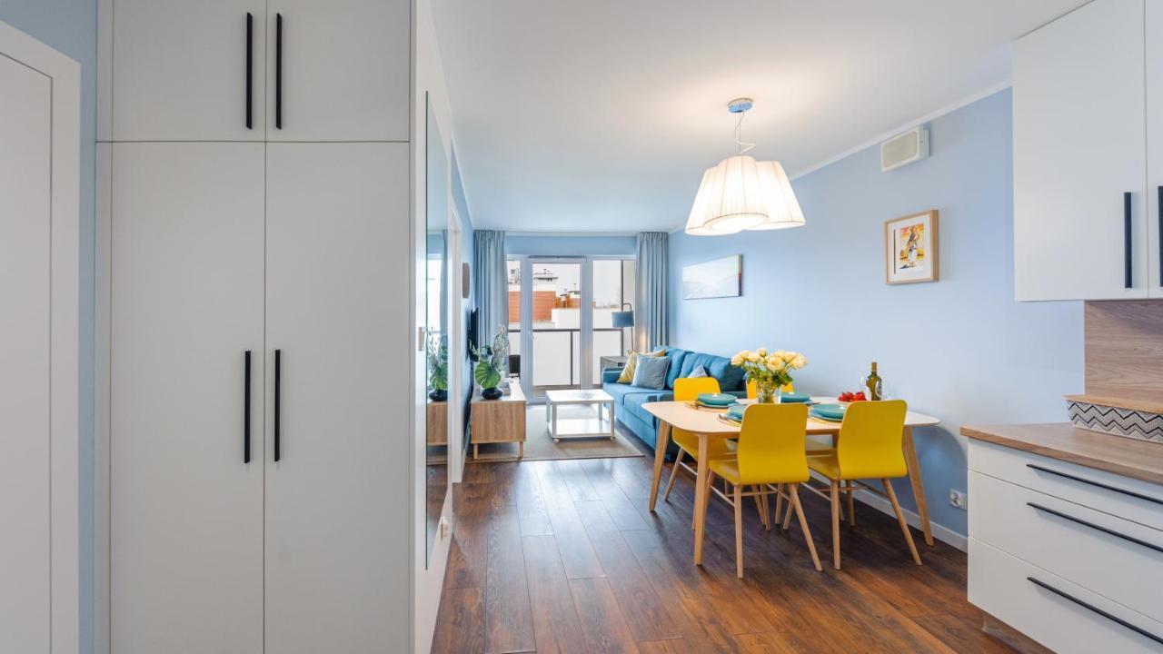 Apartament Blekitna Laguna Z Basenem - Ul Kasprowicza 20A - Holiday City Kołobrzeg Buitenkant foto